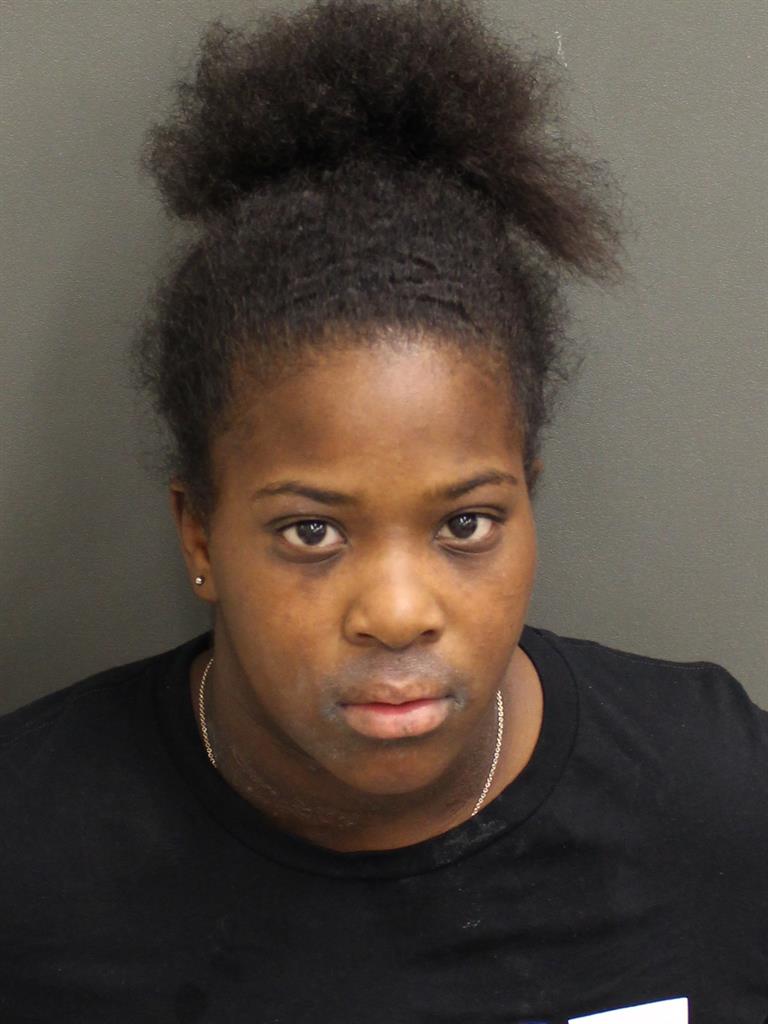  DAVIANER EMILIEN Photo Image