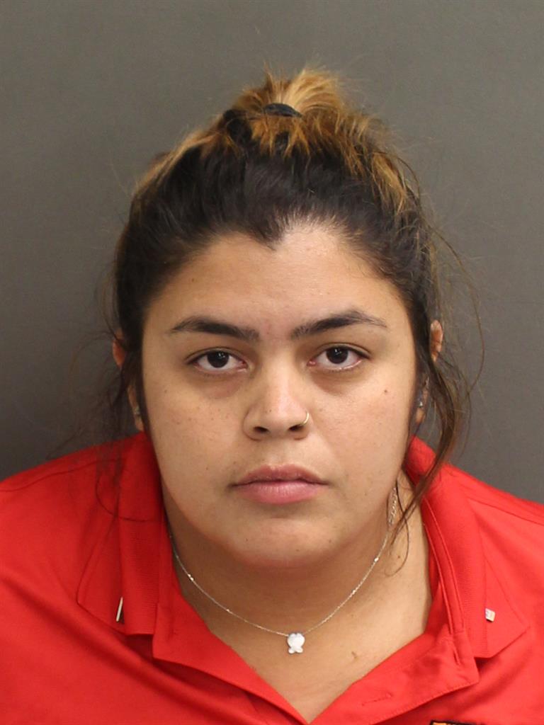  VICTORIA RIVERACASTELLAR Photo Image