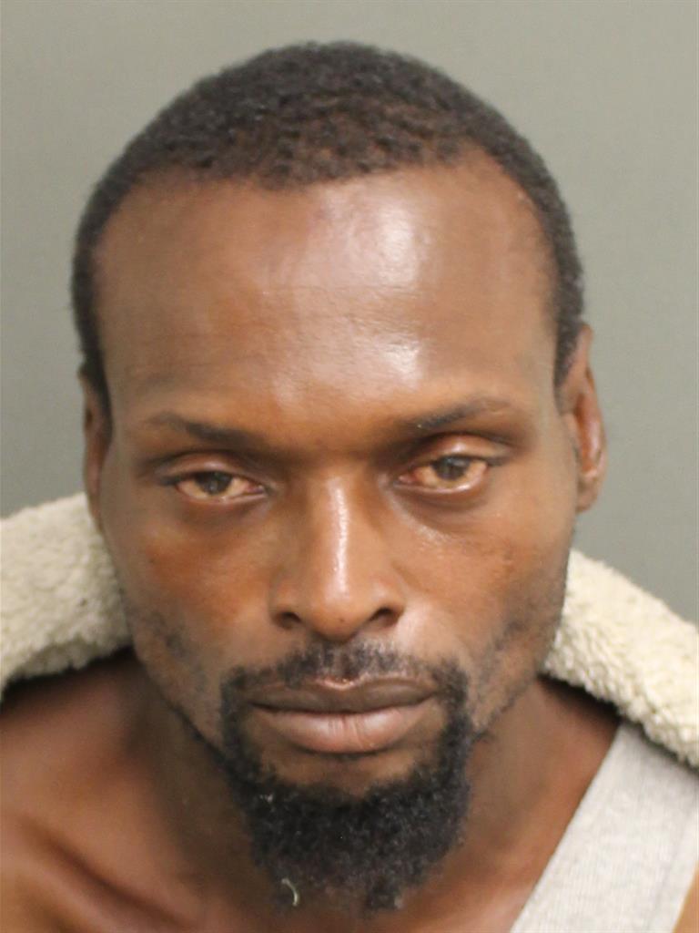  LATANA CORNELINUS FLOYD Mugshot / County Arrests / Orange County Arrests