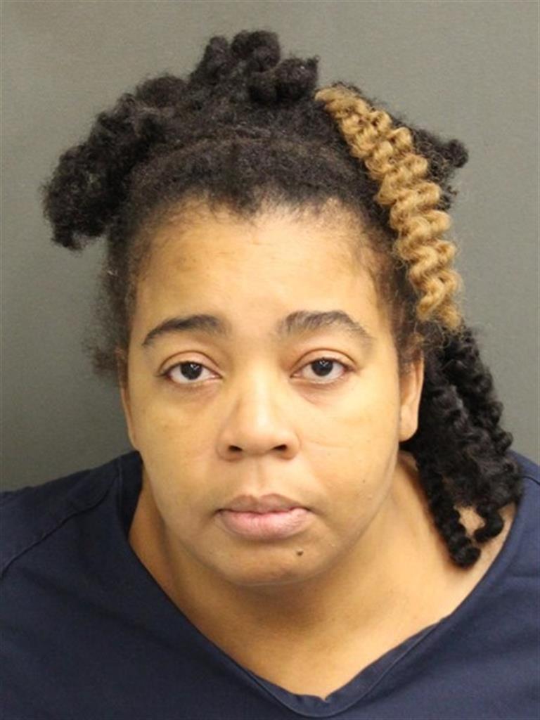  KIZZI KIYANNA HALL Photo Image