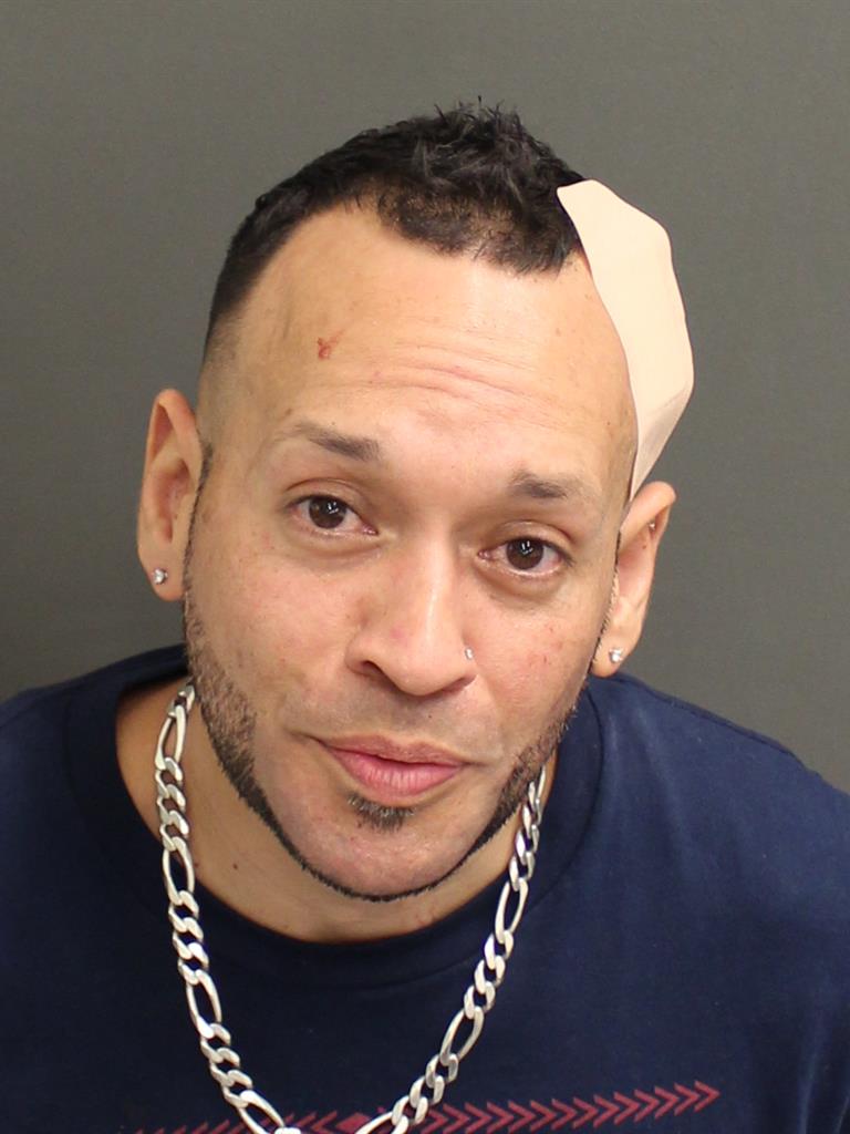  KENNY SANTIAGO Mugshot / County Arrests / Orange County Arrests
