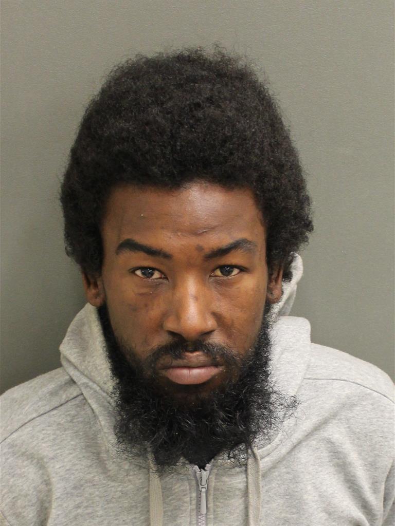  TRAYVIS ROBERTS Mugshot / County Arrests / Orange County Arrests