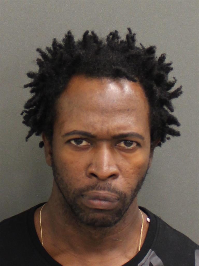 ANTHONY ANTONIO ROBERSON Mugshot / County Arrests / Orange County Arrests