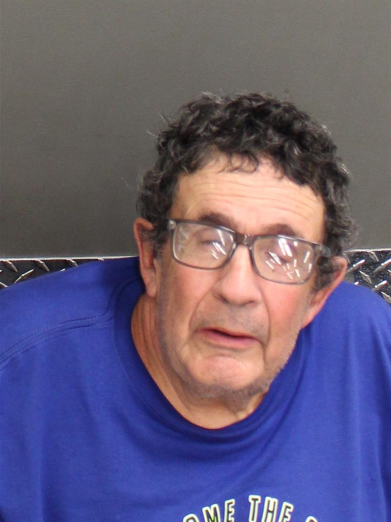  VAN MICHAEL BROWN Photo Image