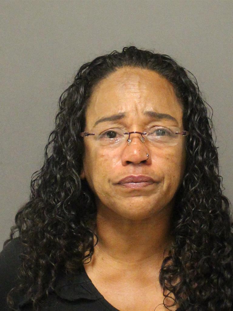  WANDA LIZ HERNANDEZ Photo Image