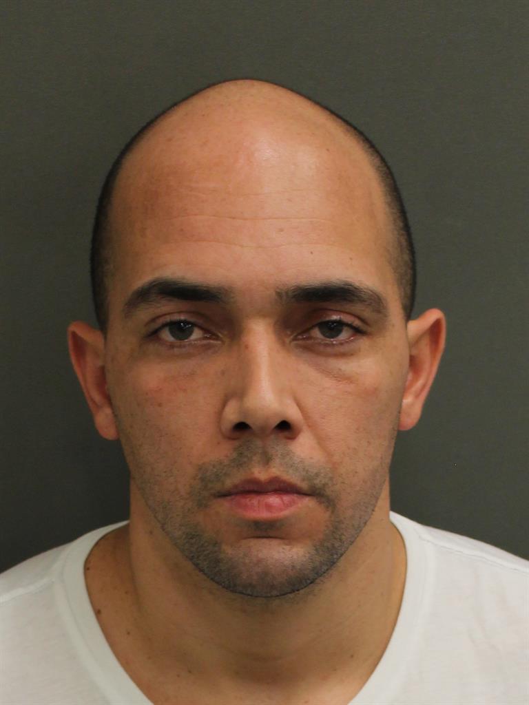  LUIS VILLEGAS Photo Image