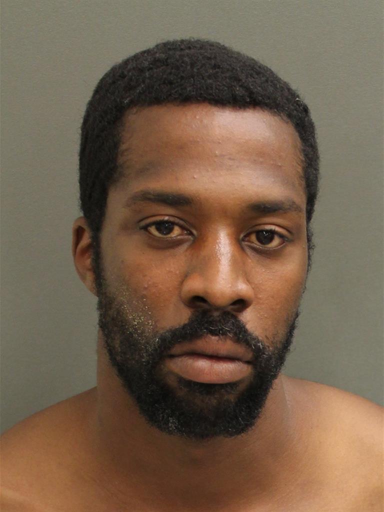  DEREK ZAKEE CHISHOLM Mugshot / County Arrests / Orange County Arrests