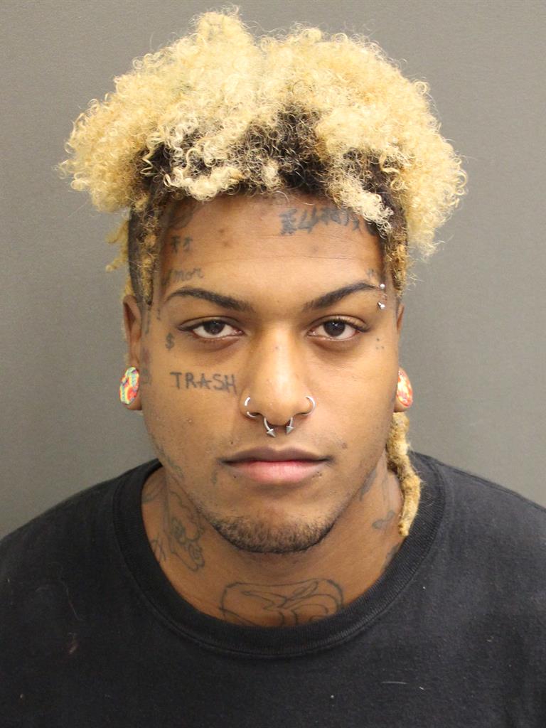  JONATHAN ALVAREZ Mugshot / County Arrests / Orange County Arrests
