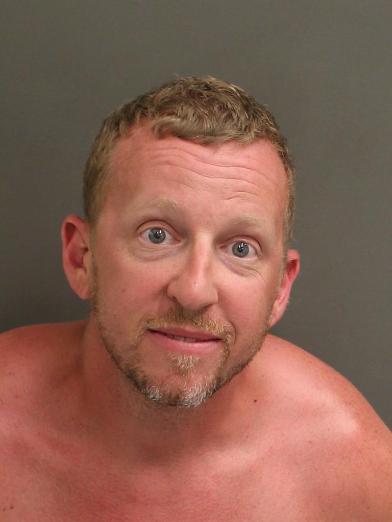  MICHAEL CHRISTOPHER LYONS Mugshot / County Arrests / Orange County Arrests