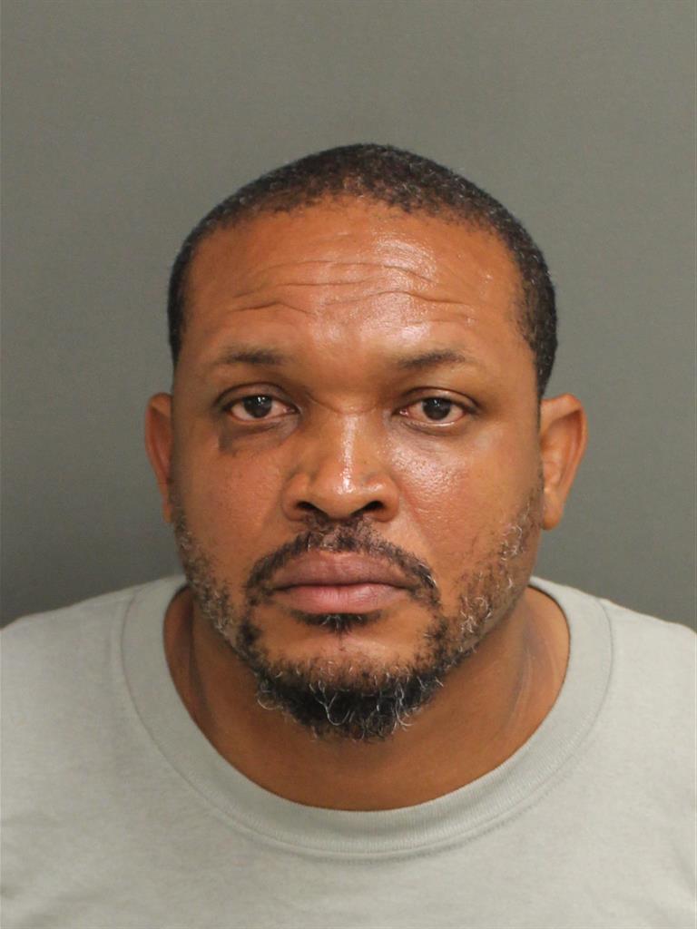  WLADIMIR F FRANCOIS Photo Image