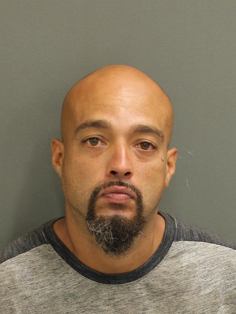  JULIO VICTOR CASTRO Photo Image