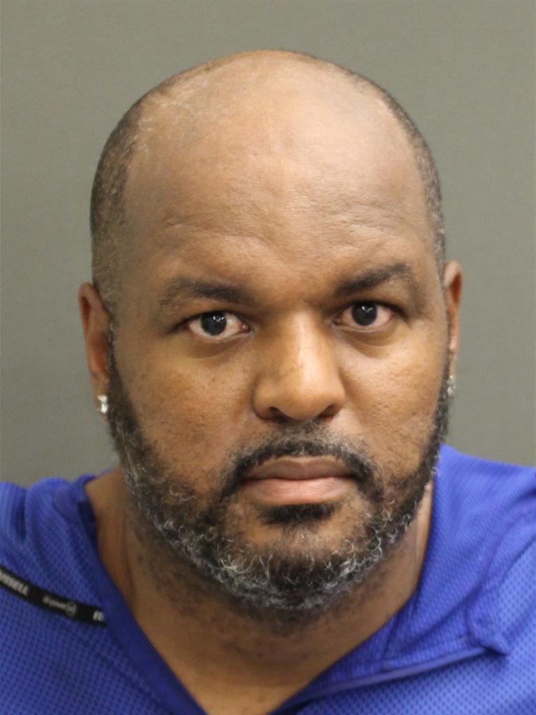  DEWON CORTEZ BRAZELTON Mugshot / County Arrests / Orange County Arrests