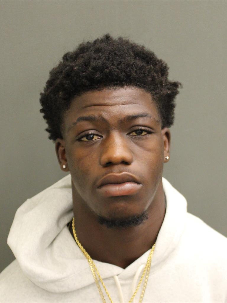  CALVIN DEVON JR CARR Mugshot / County Arrests / Orange County Arrests