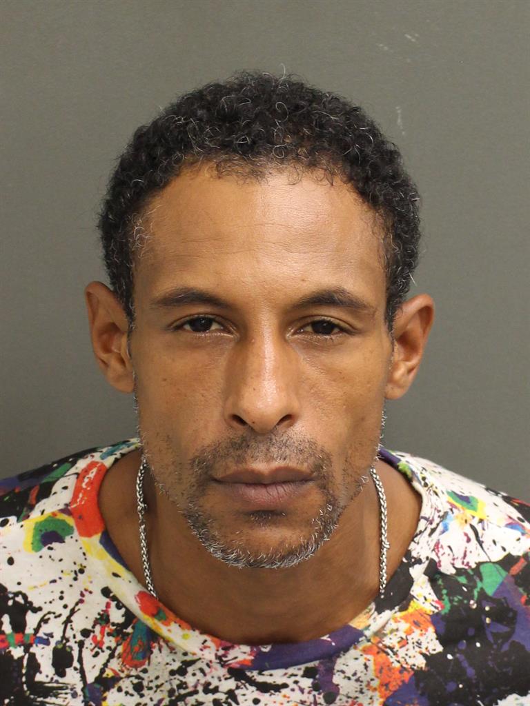  ANDRE ROBERTSAMUE REID Photo Image