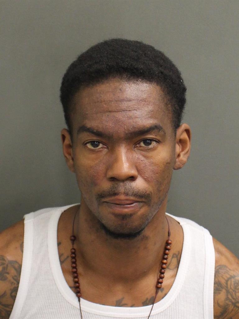  TRENTONIO BERNARD THOMPSON Mugshot / County Arrests / Orange County Arrests