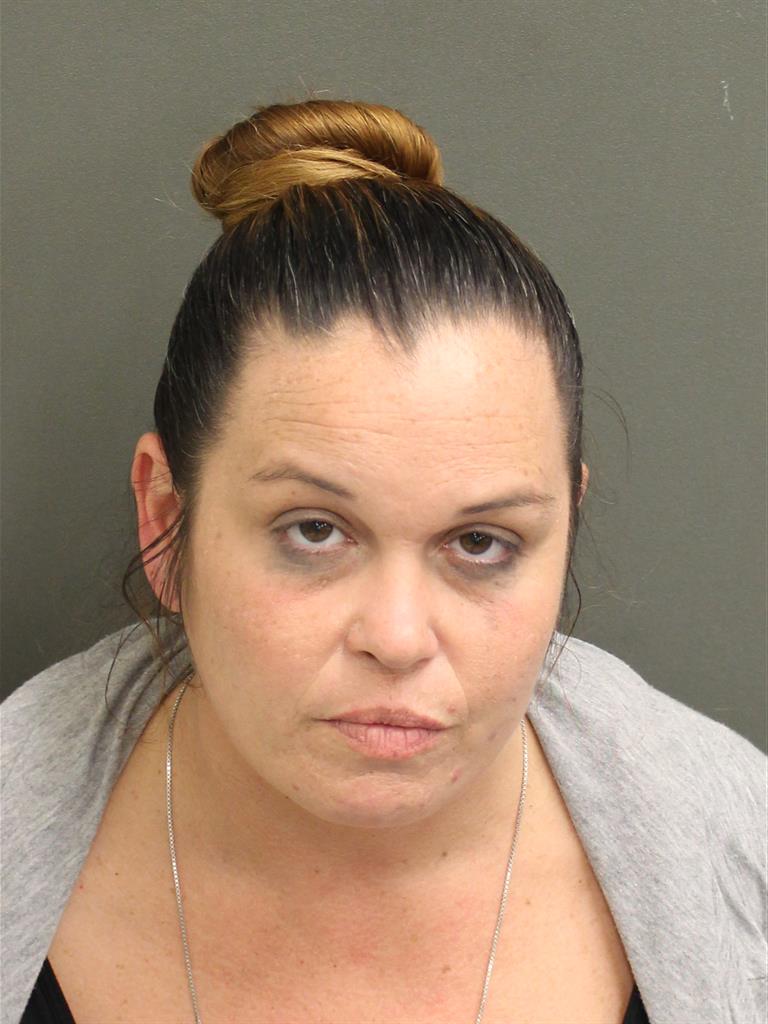  HUNT MOLLY Photo Image