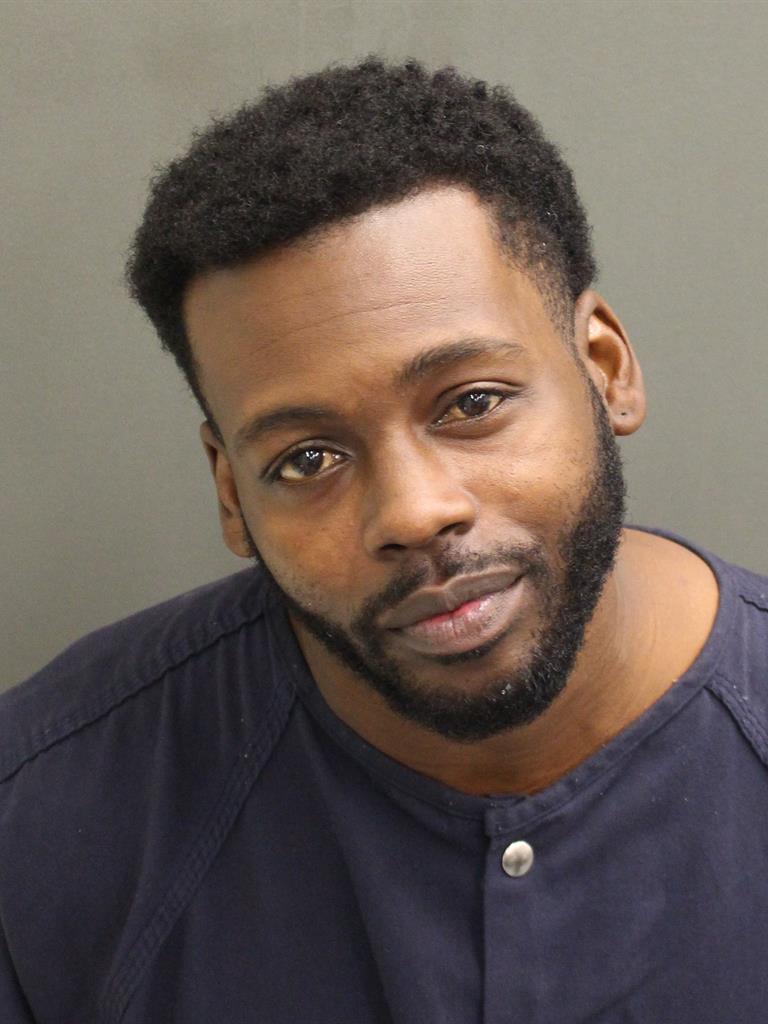  DEREK EUGENE JR HOLLEY Mugshot / County Arrests / Orange County Arrests