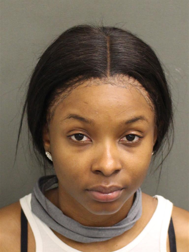  LISA ANISIAIASA DYKE Photo Image