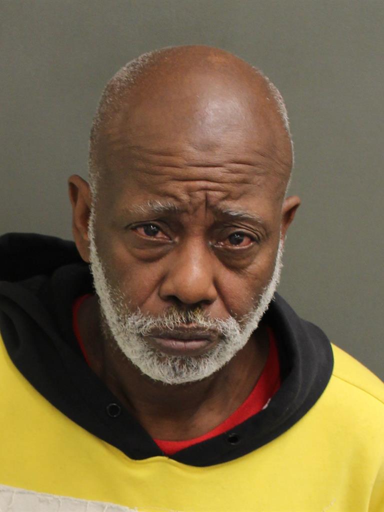  MIGUEL EARL ROBERTS Mugshot / County Arrests / Orange County Arrests