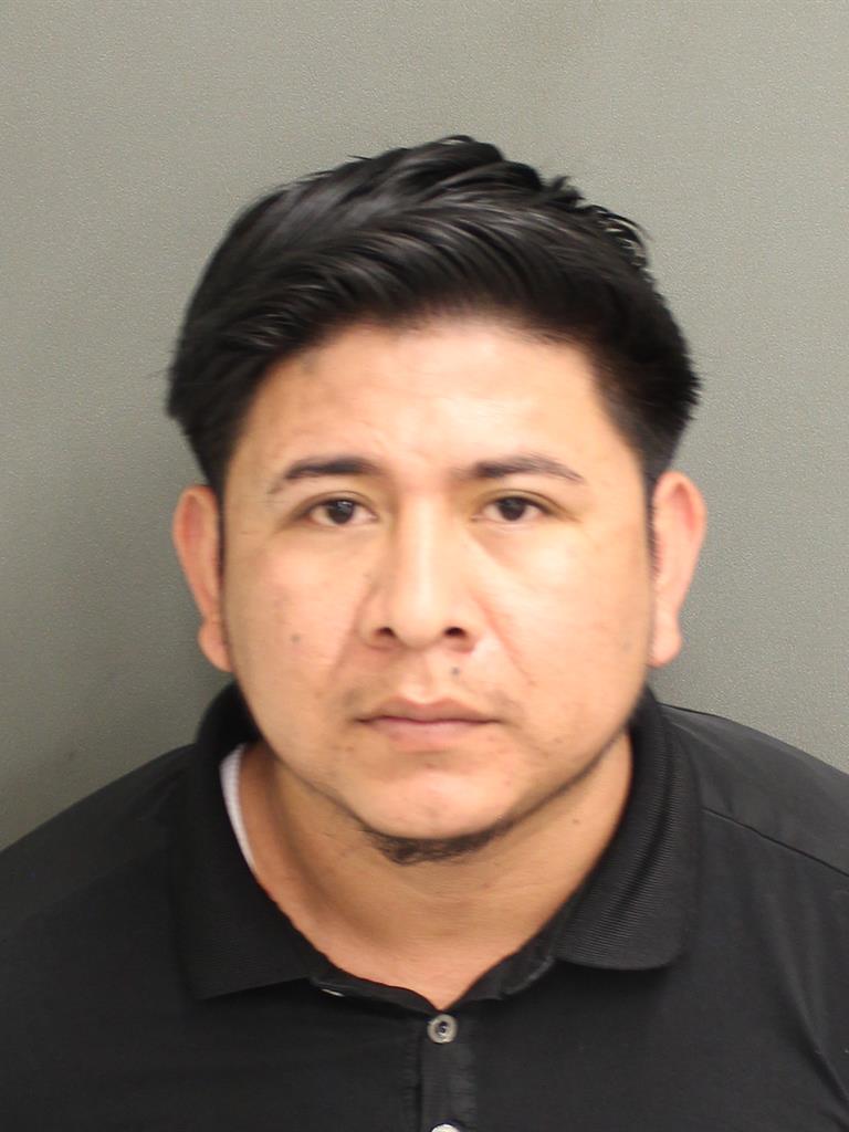  JULIO CESAR ESCOBAR LUGOS Mugshot / County Arrests / Orange County Arrests