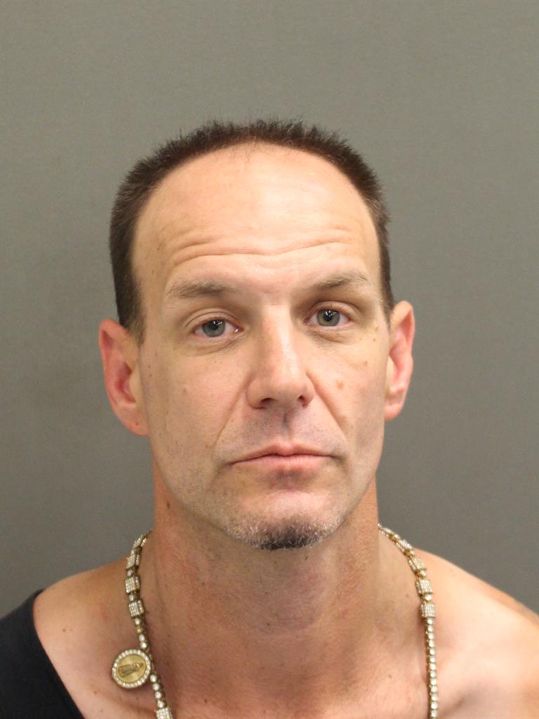  TRAVIS JOHN DYKERS Mugshot / County Arrests / Orange County Arrests