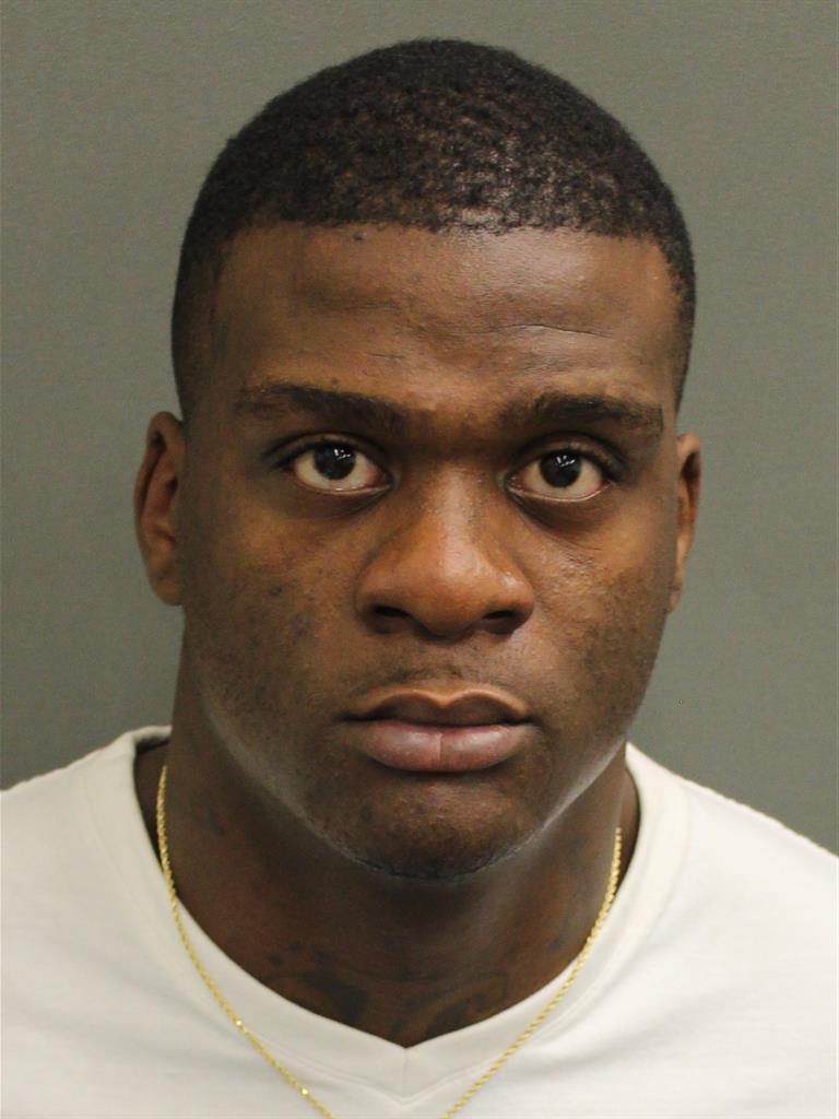  MACEO DESEAN ROBERTS Mugshot / County Arrests / Orange County Arrests