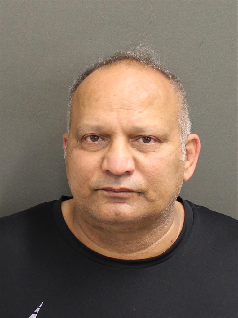  FAROOQ ANSARI Photo Image