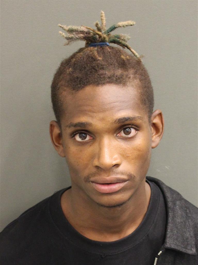  DESHAWN JAMES ROBERTS Mugshot / County Arrests / Orange County Arrests