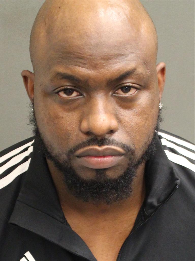  CARLOS DEAN TOMLIN Mugshot / County Arrests / Orange County Arrests