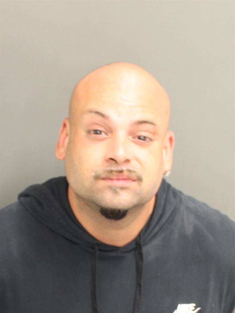  CARLOS EDWARDO VEGA Mugshot / County Arrests / Orange County Arrests