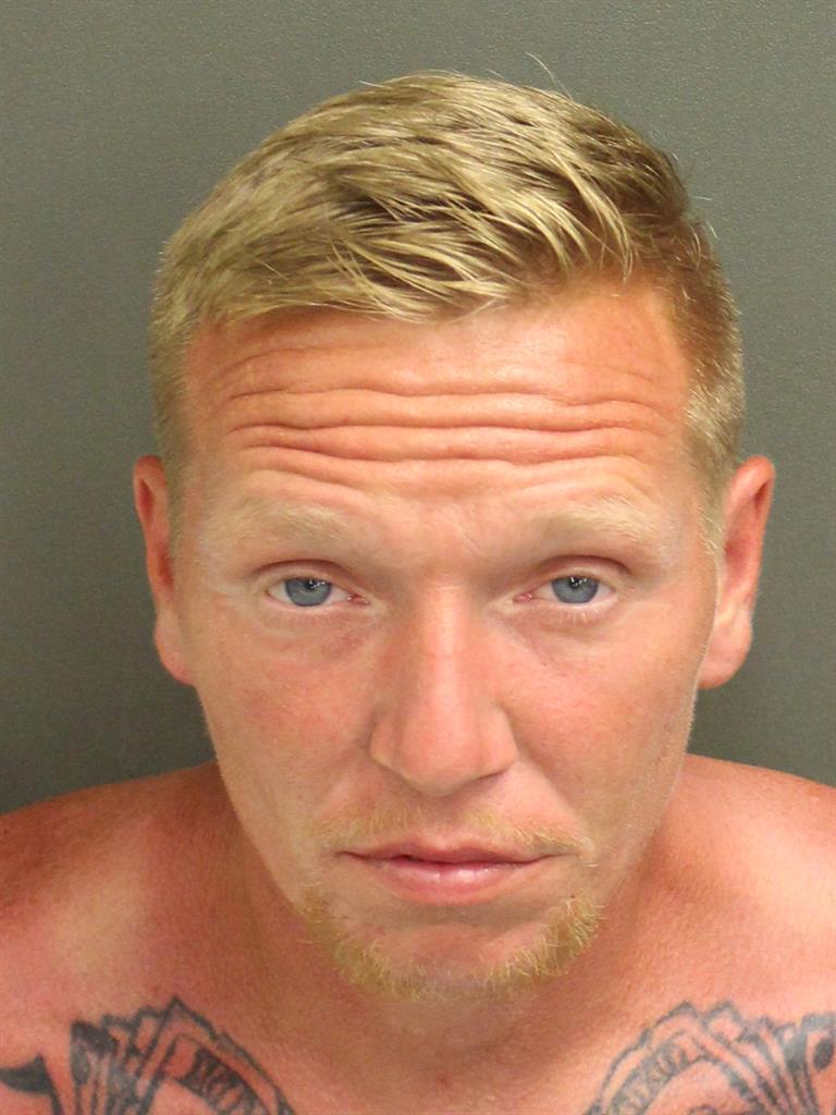  TRAVIS RAY REYNOLDS Mugshot / County Arrests / Orange County Arrests