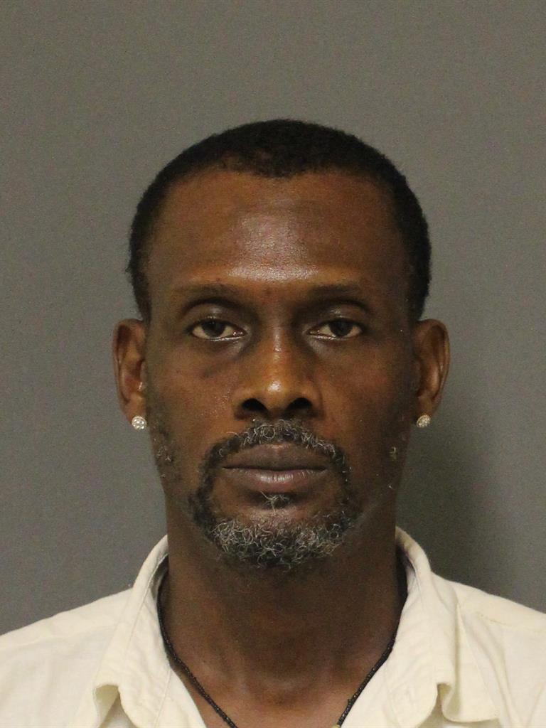  NETERU KUWSH HU BANKSEL Mugshot / County Arrests / Orange County Arrests