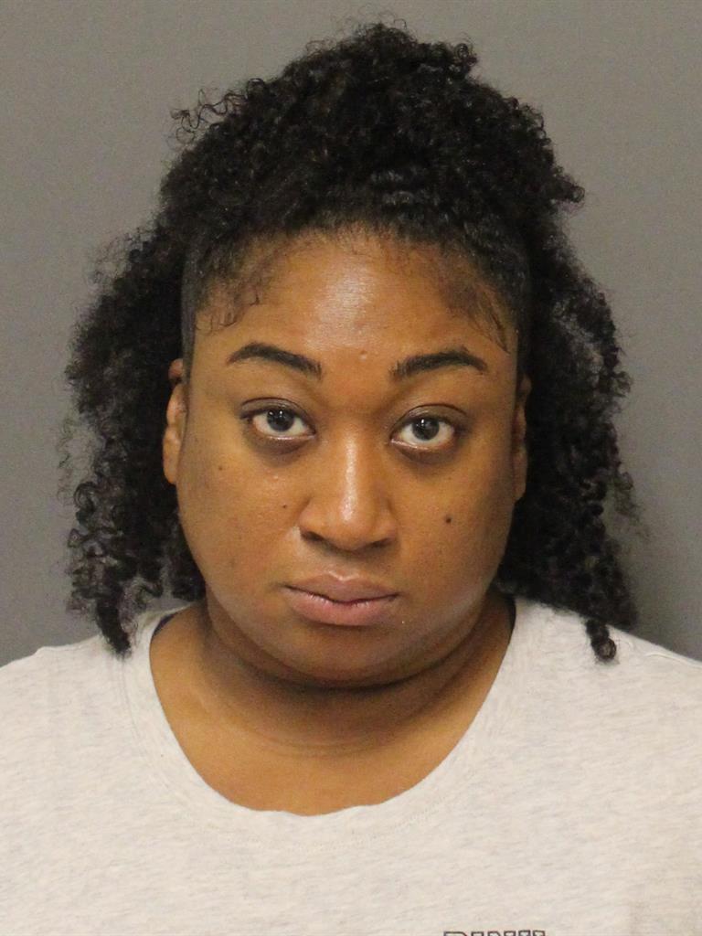  MUNICHA CARUTH Mugshot / County Arrests / Orange County Arrests