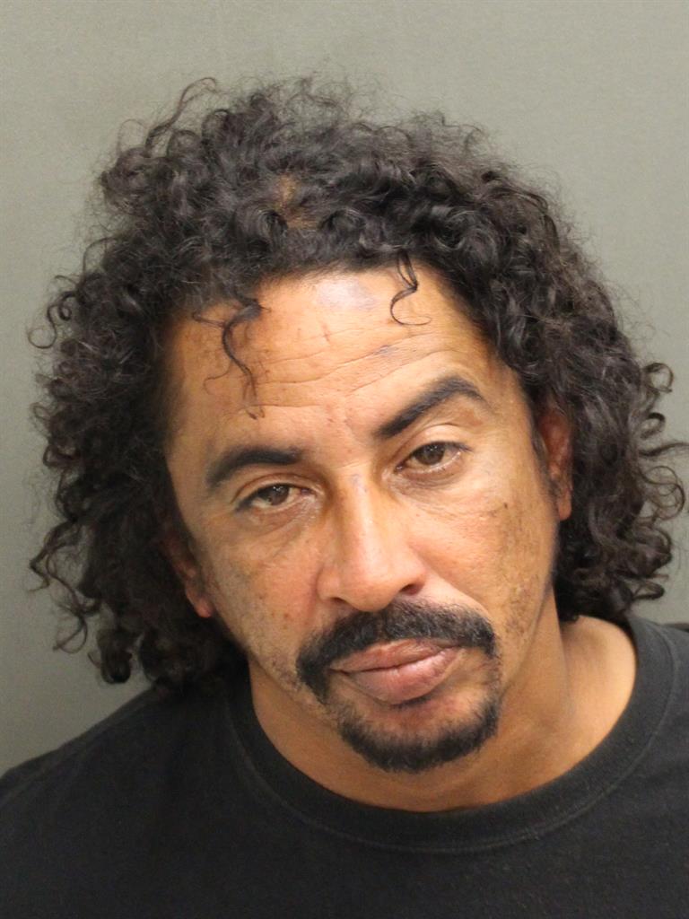  ROBERTO  JR BENNETT Mugshot / County Arrests / Orange County Arrests