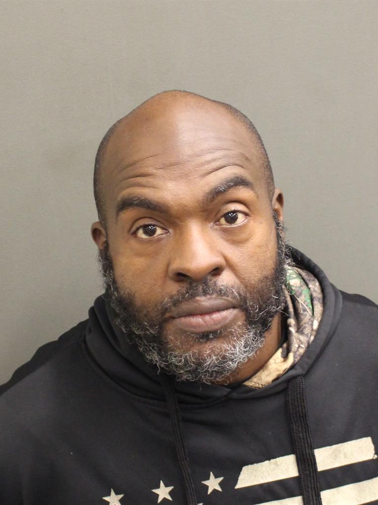  TOMMY BERNARD MIKE Photo Image