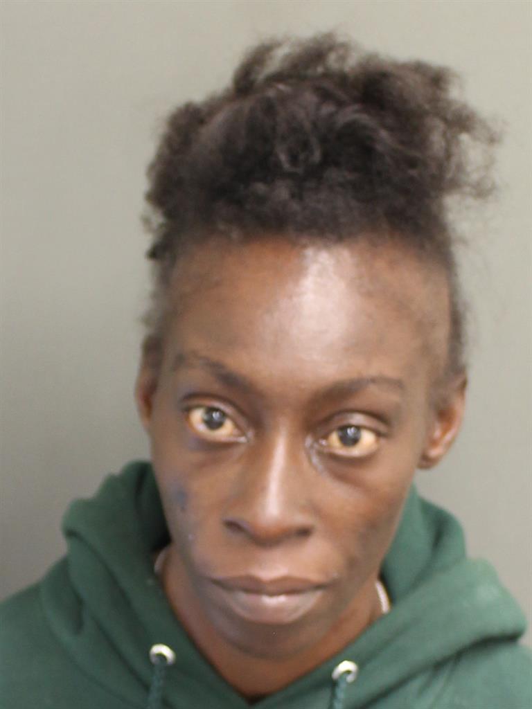  SHERONDA ERNESTINE THOMAS Mugshot / County Arrests / Orange County Arrests