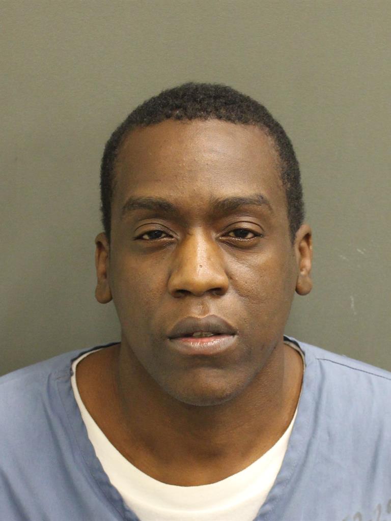  CORNELIUS ANTYWAIN SESSIONS Mugshot / County Arrests / Orange County Arrests