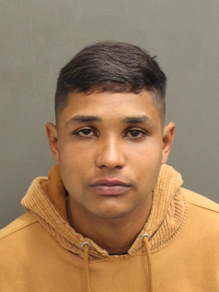  LEIXER ARMAN OROPEZACHAVARRI Photo Image