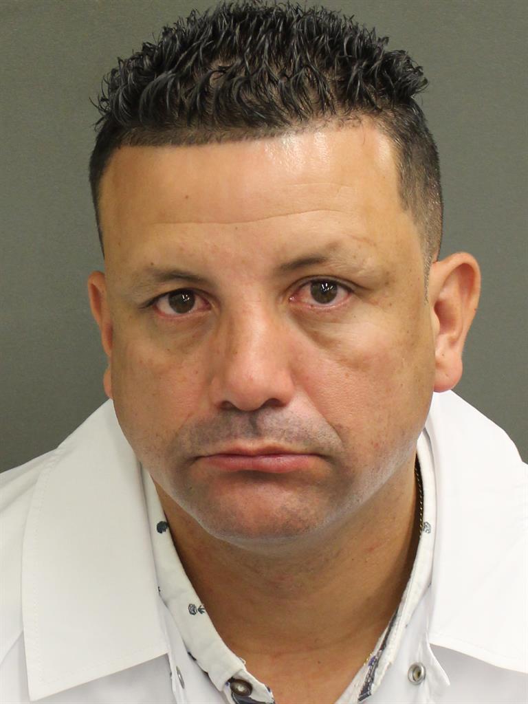  ERWING ORLANDO BUSTAMANTE Photo Image