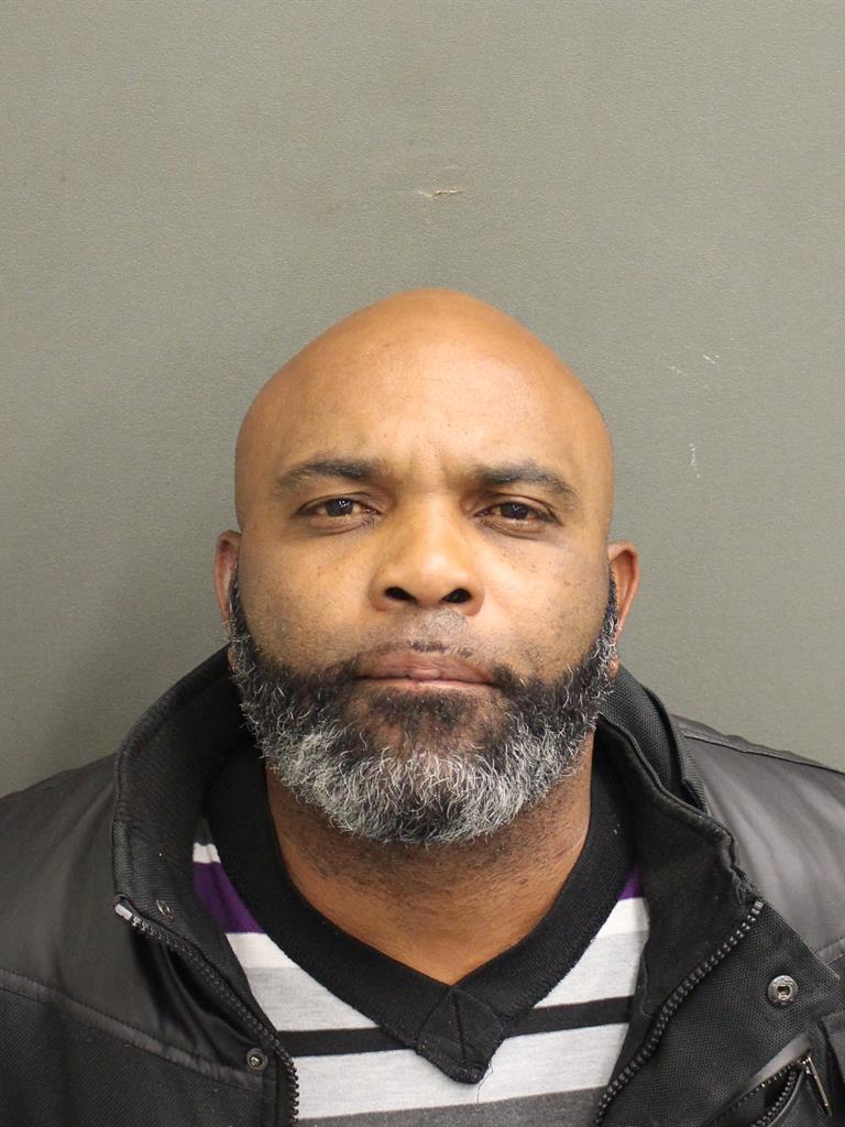  MARKAZ DERRELL TOWNS Mugshot / County Arrests / Orange County Arrests