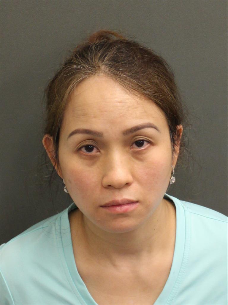  THUY NGANT TRINH Photo Image