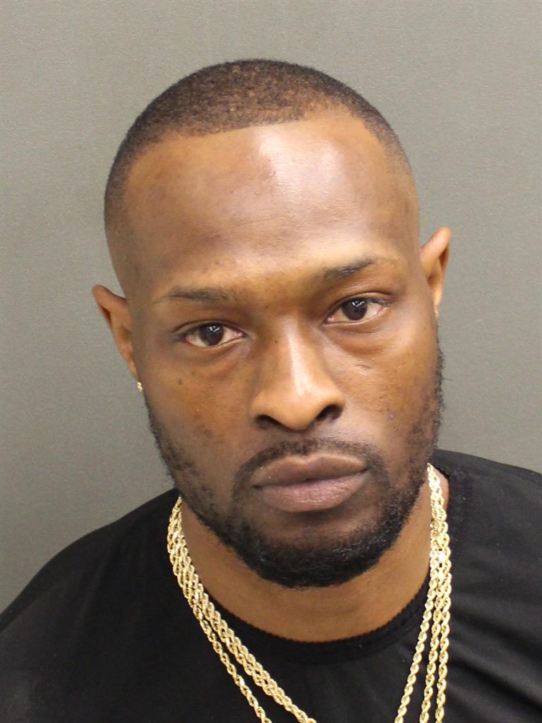  MIGUEL  JR VALVERDE Mugshot / County Arrests / Orange County Arrests