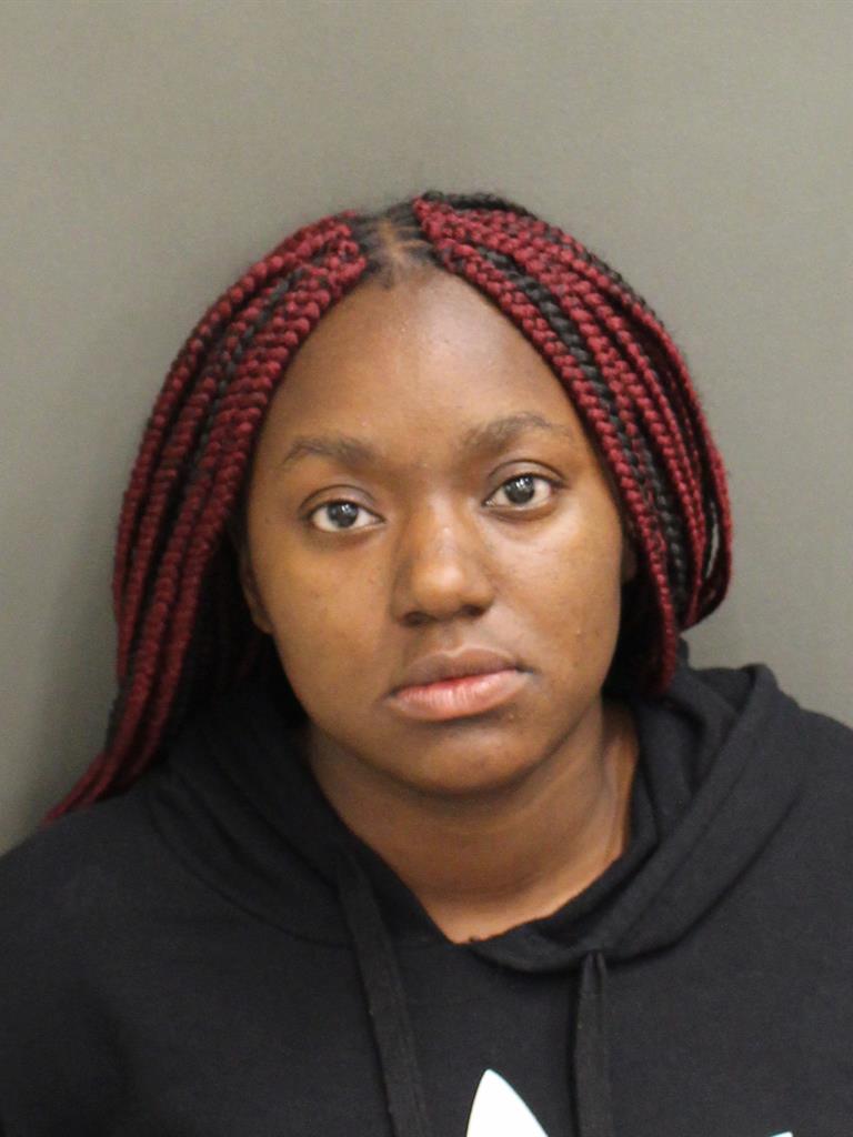  BRIONSHAI LACHELLE ROBERTS Mugshot / County Arrests / Orange County Arrests