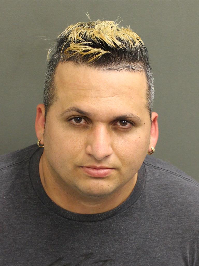  MAGDIEL ECHAVARRIA Photo Image