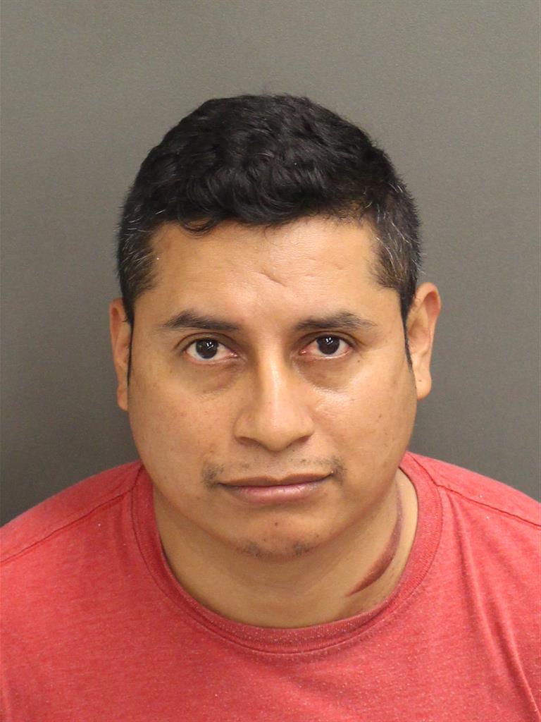  OLIVER ROBLERO GONZLAEZ Mugshot / County Arrests / Orange County Arrests