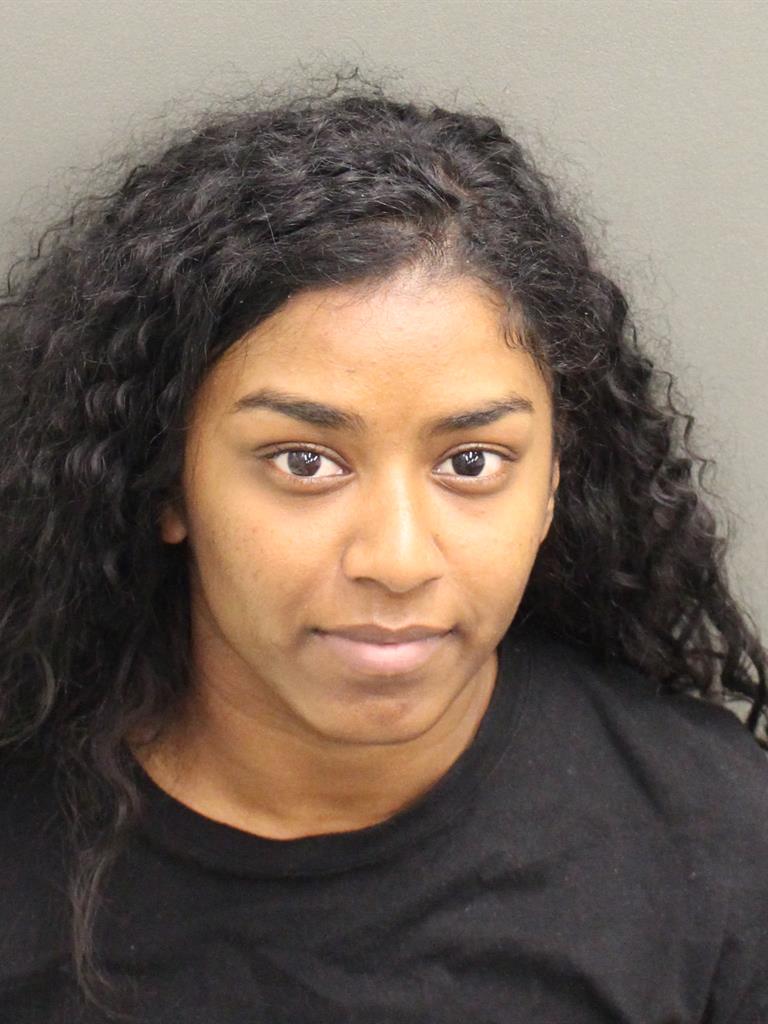  LANIQUE M LUCAS Mugshot / County Arrests / Orange County Arrests