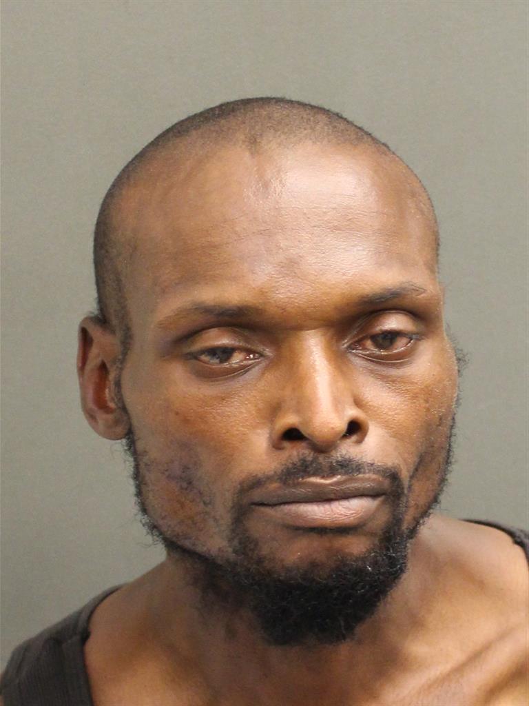  LATANA CORNELINUS FLOYD Mugshot / County Arrests / Orange County Arrests