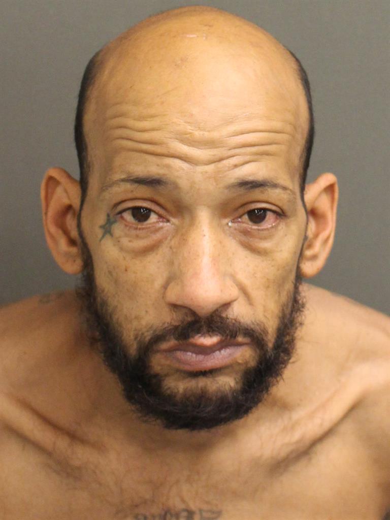  ELIOT HOMMY ROSADOQUINONES Mugshot / County Arrests / Orange County Arrests