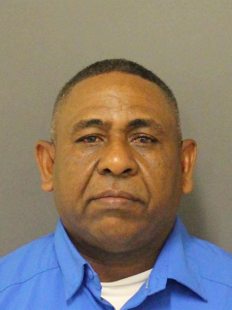  ROBERTO BELENMARTINEZ Photo Image