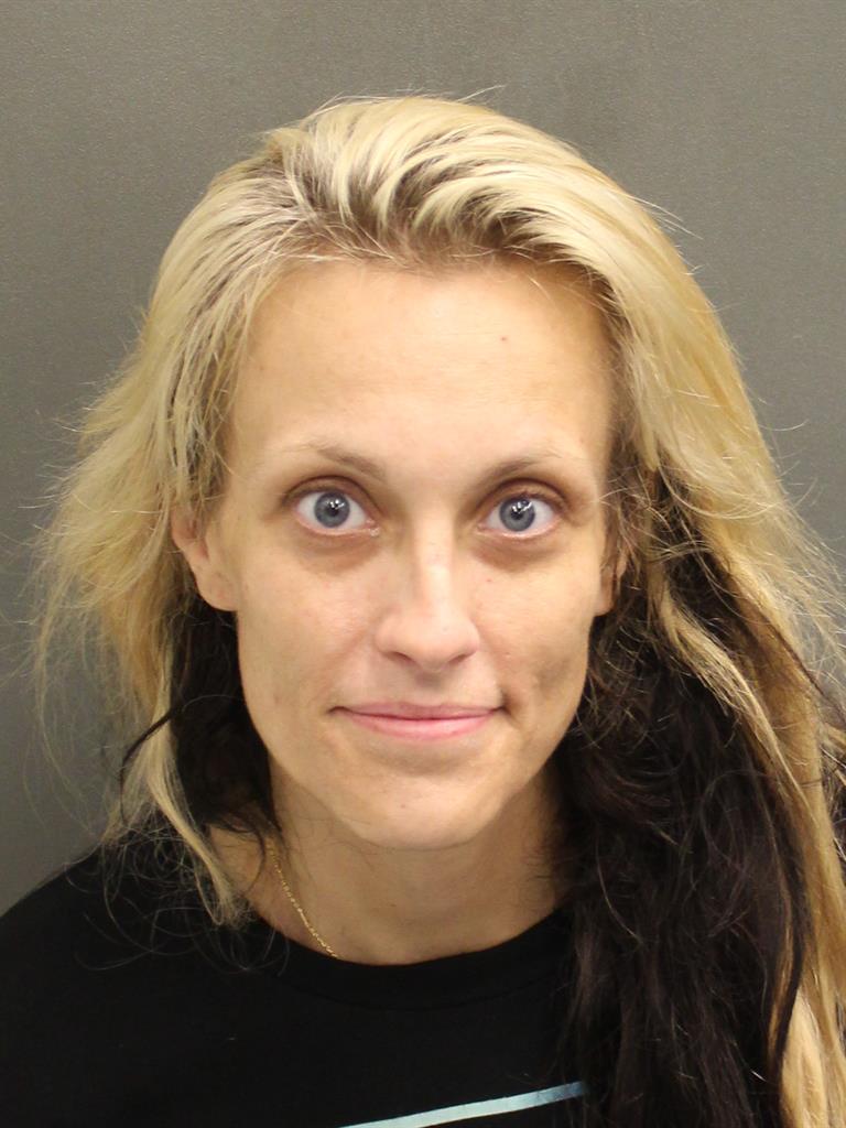  LINDSEY ASHTON OLIVEIRA Photo Image